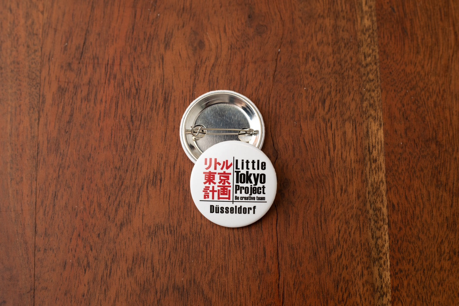 Little Tokyo Ansteckbutton